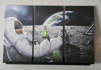 3teiliges Leinwandbild "Astronaut auf Mond trinkt Bier" 3teilig Westerwaldkreis - Leuterod Vorschau