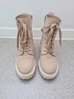Cox Damen Plateau Stiefel Winterstiefel beige 37 Hessen - Hofheim am Taunus Vorschau