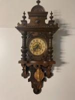 Antike Wanduhr mit Pendel Gründerzeit um 1890 H90  B38 cm Niedersachsen - Lemwerder Vorschau