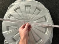 Audi Radkappen 16" NEU Originalverpackt Nordrhein-Westfalen - Meerbusch Vorschau