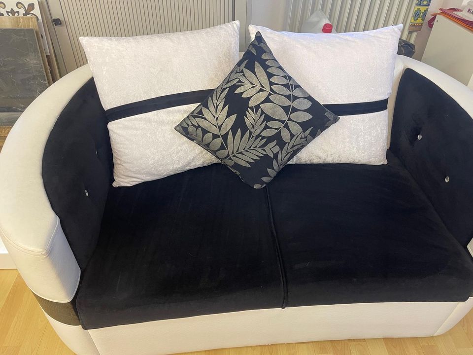 Sofa set schwarz-weiß Kunstleder stoff in Karlsruhe