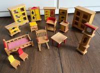Puppenmöbel, Holz, Puppenhaus, Schrank, Tisch, Stuhl, Bett ... Bergedorf - Kirchwerder Vorschau