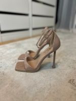 High Heels Sandalen Beige Lack Nordrhein-Westfalen - Lippstadt Vorschau