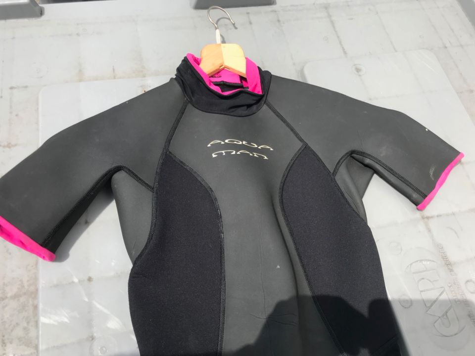 Taucheranzug Shorty für Frauen Neopren 3mm Schwimmanzug  L in Baden-Baden