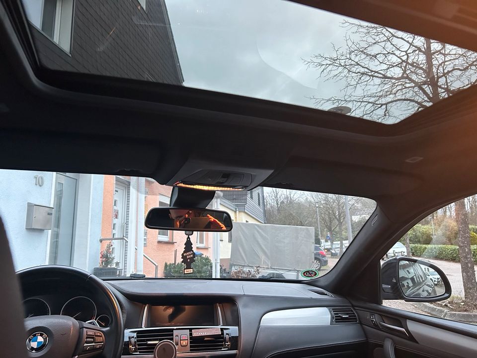 BMW X4, Vollausstattung, 360PS, Einzelstück in Bergisch Gladbach