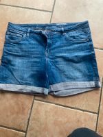 Esprit EDC kurze Jeanshose, Größe 39, Shirt Waist Sachsen - Naunhof Vorschau