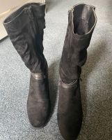 Damenstiefel mit Absatz Größe 39 Niedersachsen - Hameln Vorschau