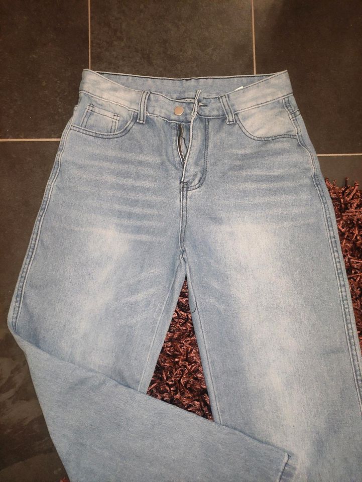 Damen Jeans...Gr M in Amberg b. Buchloe