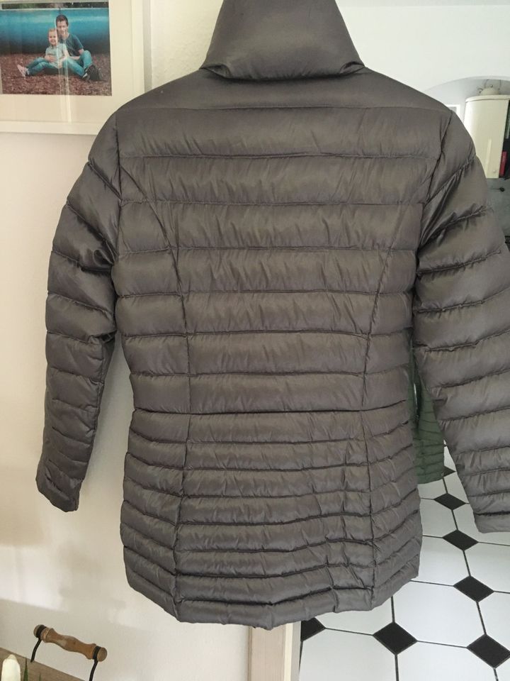 Jacke, Steppjacke Gr. 38 Beaumont, Kurzmantel, Daunenmantel in Oberhaching