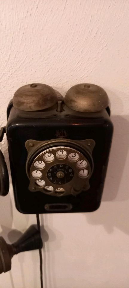 Dekoratives antikes Telefon Lorenz in Bad Dürkheim