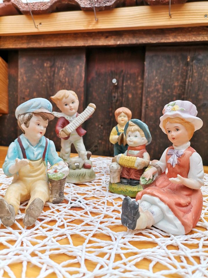 Keramik Figuren Set in Grassau