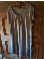 Frapp Kleid Hochzeitsgäste Grau Gr. 50 Kr. Landshut - Furth Vorschau