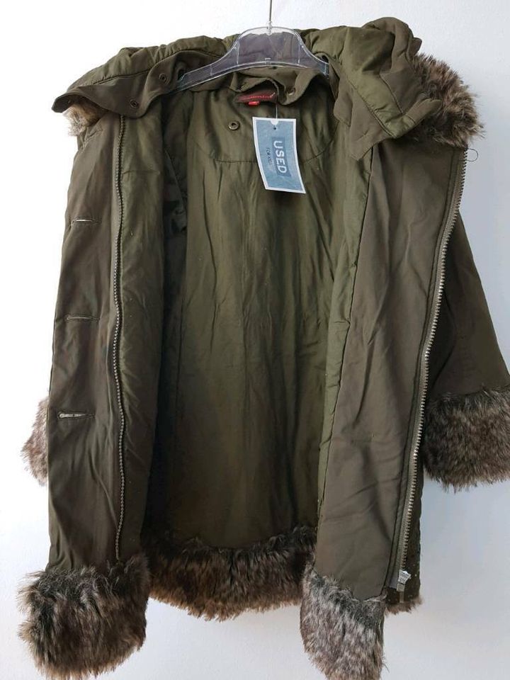 Gigantischer Catimini Parka Winterjacke Mantel Khaki Gr. 116 in Ulm