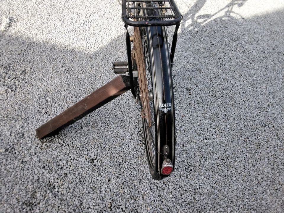 1951 28 Zoll Damenfahrrad Adlerwerke Modell 208, kein Rost, Adler in Bernsdorf