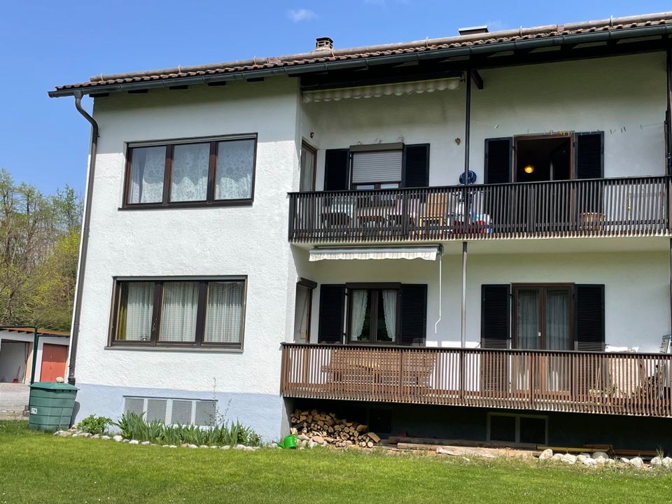 Bad Tölz Süd | Renoviert, gemütlich & ruhig - 4 Zimmer in Süd-Westlage mit Balkon in Bad Tölz