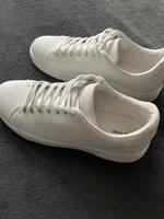 PIER ONE Sneaker, weiß Gr.42, Schuhe Hessen - Butzbach Vorschau