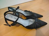 Elegante schwarze Schuhe mit Schleifchen und Glitzer, Gr. 39 Gröpelingen - Ohlenhof Vorschau