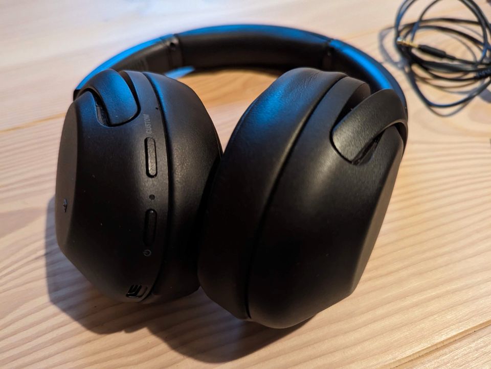 Kabellos Kopfhörer Noise Cancelling WH-XB900N Sony headphones in Lorch