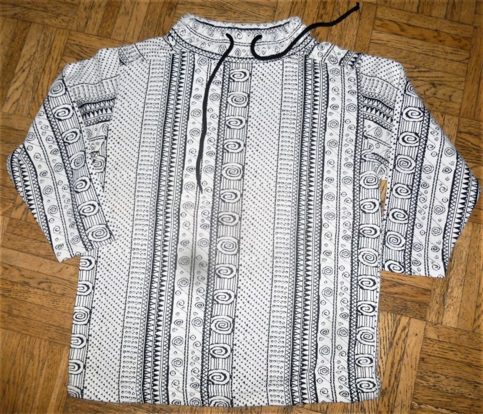 Pullover Sweater Kinder Gr 128 -134 in Lohr (Main)