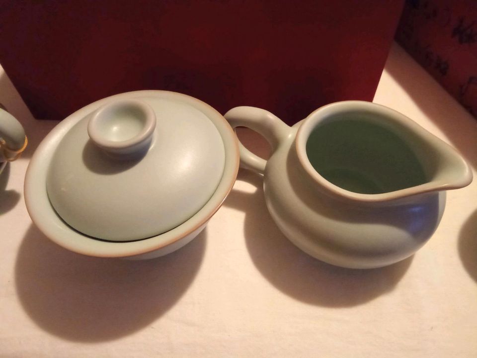 China Tee-Service in Geschenkbox in Hamburg