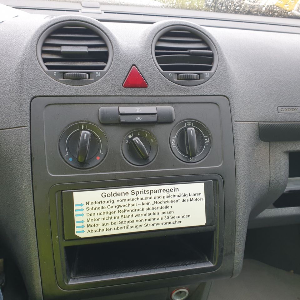!!!!! Verkaufstag !!!!! VW Post Camper LKW Caddy TDI 2.0 mit 6-Gang Schaltgetriebe in Garrel