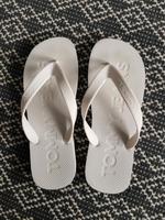 Tommy Hilfiger Flip Flops 39 Hessen - Nidderau Vorschau