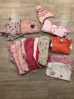 Kleiderpaket Mädchen 74 74/80 Hosen Bodies Oberteile Mütze Pyjama Nordrhein-Westfalen - Tecklenburg Vorschau