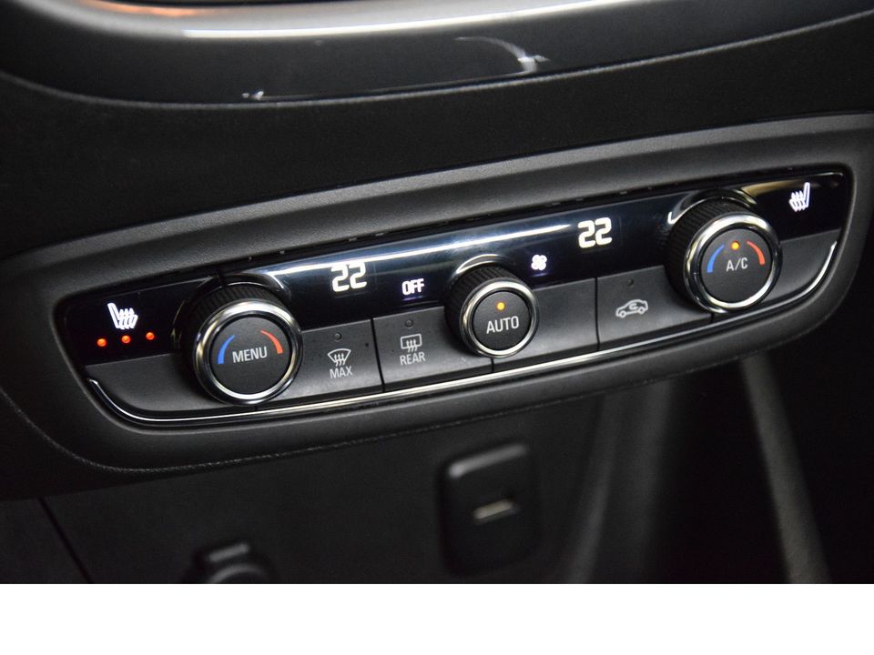 Opel Crossland XUltimate LED APP Keyless Leder Kamera in Garrel