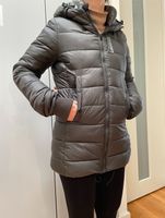 G-Star Winterjacke Damen XS dunkelgrün Leipzig - Leipzig, Zentrum Vorschau