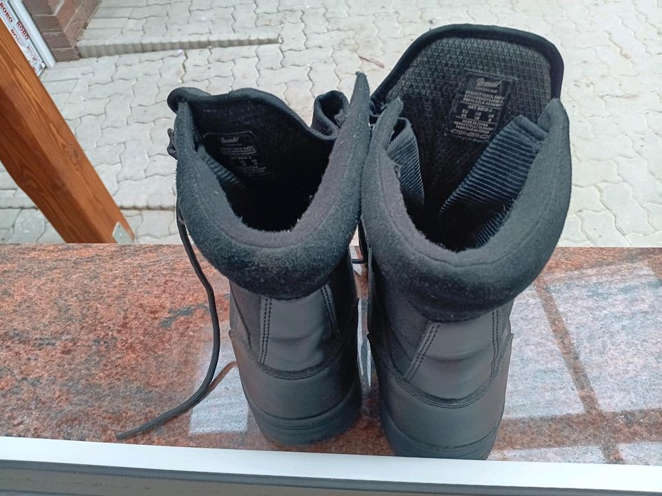 Schuhe/Winterschuhe Brandit Thinsulate in Jübar