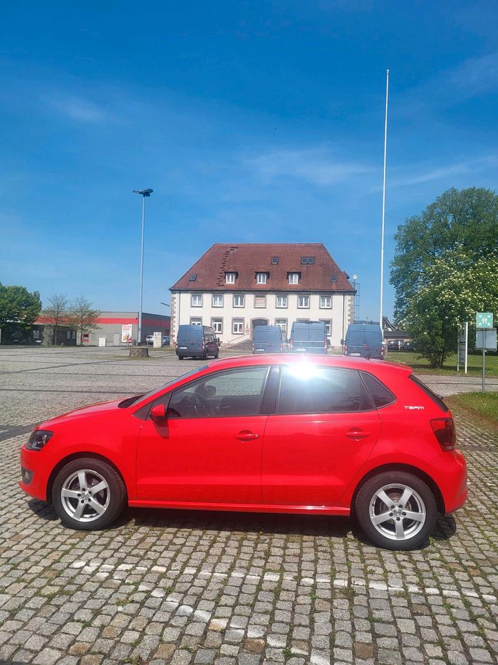 VW POLO 6R Team mit Tüv, Klima, Pdc, Tempomat, Tausch möglich in Bad Hersfeld