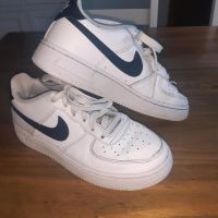 NIKE AIR  Jungen Halbschuh Größe 38 Niedersachsen - Suderburg Vorschau