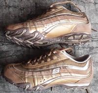 SKECHERS Sportschuhe  Sneaker Größe: 37, US7, UK4, gold kupfer Hessen - Offenbach Vorschau