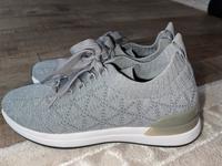 Guess Sneaker grau Strick  Größe 39 Top Zustand ! Berlin - Steglitz Vorschau