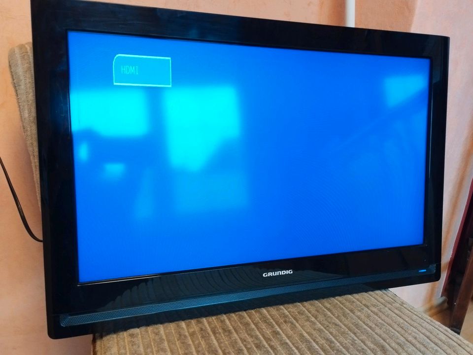 LCD Fernseher Grundig 26 GLX 4000 in Zarrendorf