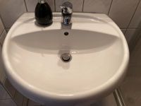 Waschbecken weiß mit Halbsäule Nordrhein-Westfalen - Bergisch Gladbach Vorschau