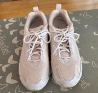 Nike Air Max Sportschuhe für Damen Gr. 37 Baden-Württemberg - Bad Saulgau Vorschau