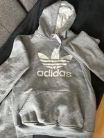 Adidas Trainingsanzug Damen / m / l Berlin - Köpenick Vorschau
