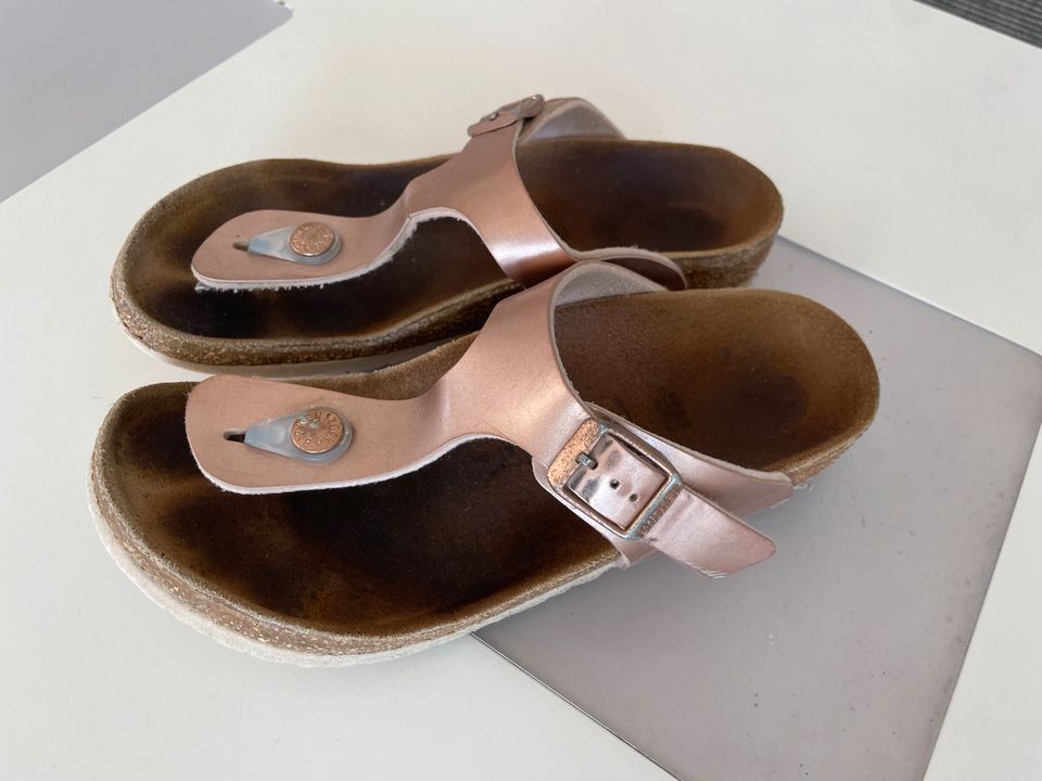 Birkenstock Gizeh Sandalen Flipflops Gr. 33 in Much