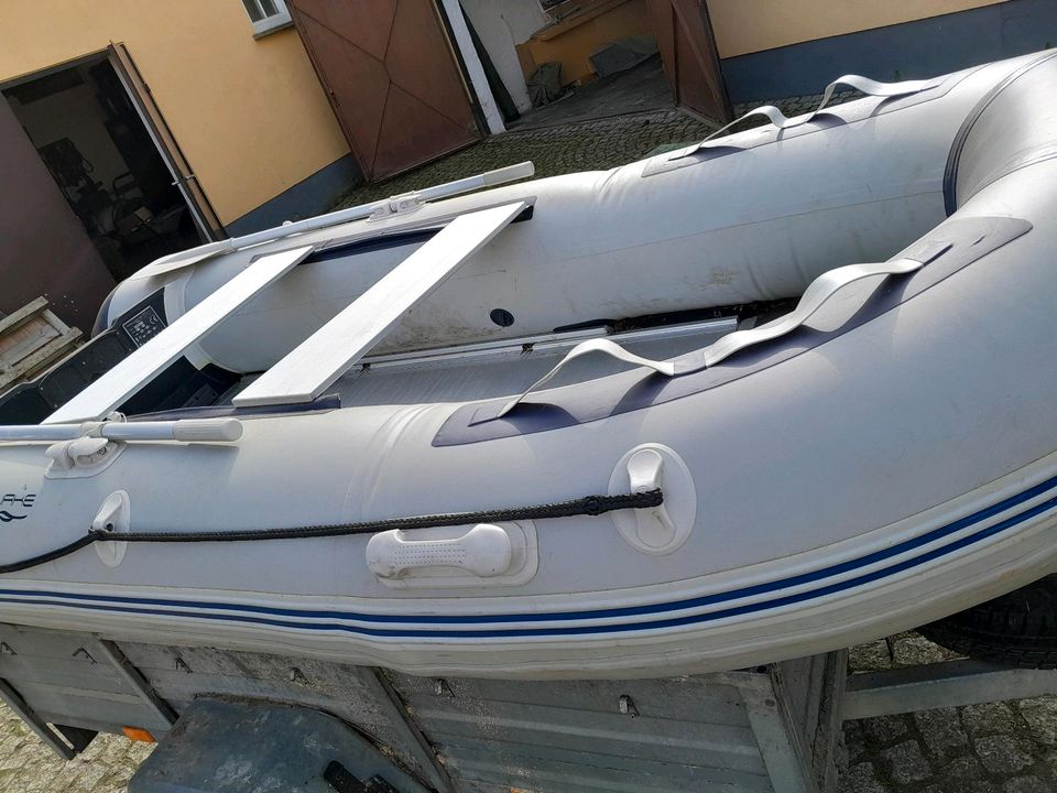 Prowake 330 Schlauchboot in Tauche