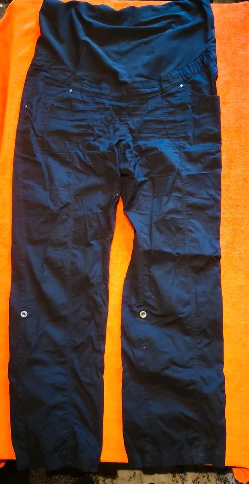 5 Stück Umstands Jeans Hose 40 42 44 schwarz, blau in Forchheim