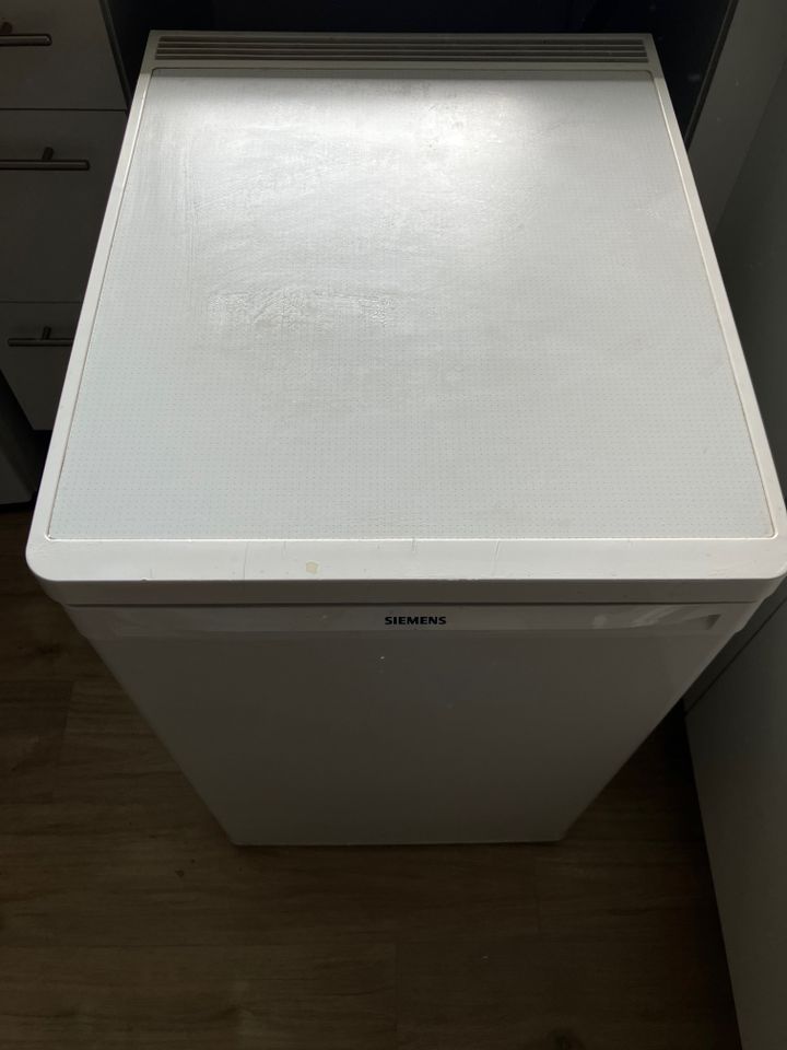 Kühlschrank SIEMENS (voll funktionstüchtig) in Mannheim