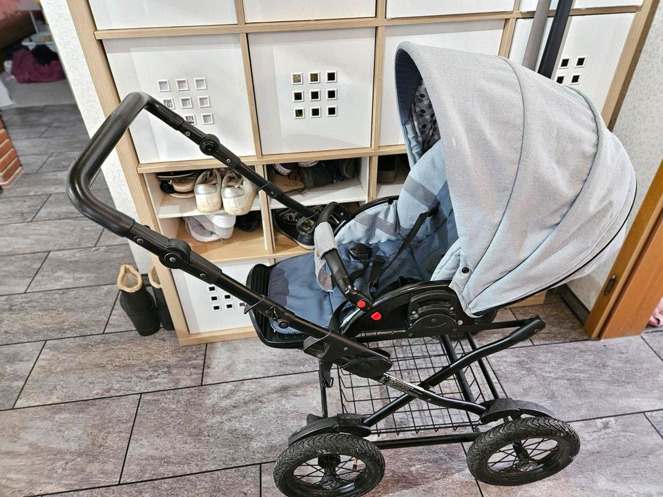 Jedo Kinderwagen, mit Buggy Aufsatz, Luftreifen in Lengede