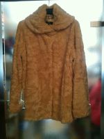 Dennis Basso Jacke Webpelz champagner Gr. 44 Nordrhein-Westfalen - Solingen Vorschau