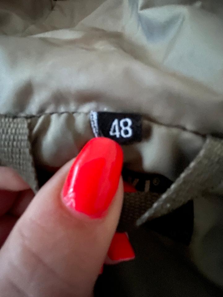 Winterjacke Daunenjacke SAKI 399,- Gr. 48 (m) Gr. 40 (w) Fell Max in Bielefeld