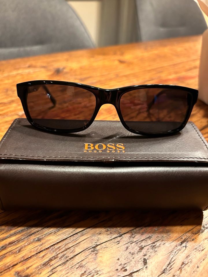 Boss Orange Sonnenbrille in Hamburg