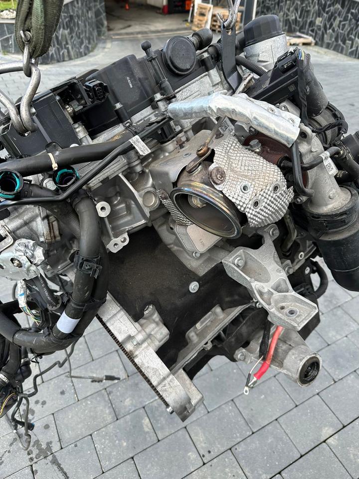Motor Range Rover Velar Sport PT204 204PT Benzin komplett in Torgau