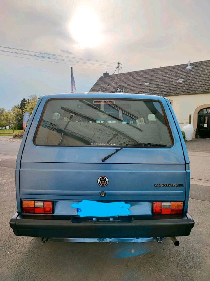 "Klassic Garage West" VW T3 Blue Star "Wolfsburg Edition" in Messerich