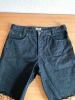 Joker Jeansshorts XL schwarz Jeans Shorts gekürzt abgeschnitten Berlin - Treptow Vorschau