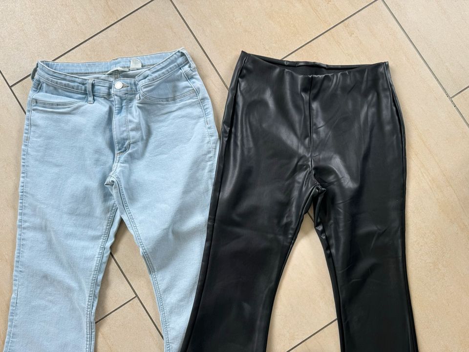 Jeans H&M und Hose Lederimmitat C&A, 170/164 in Vechta